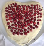 cuore di chantilly e fragole